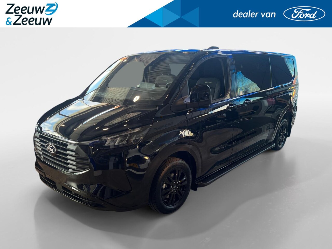 Ford Transit Custom - 320 2.5 PHEV L2H1 Black Platinum DC | Lederen bekleding | Navigatie | Treeplanken | LM vel - AutoWereld.nl