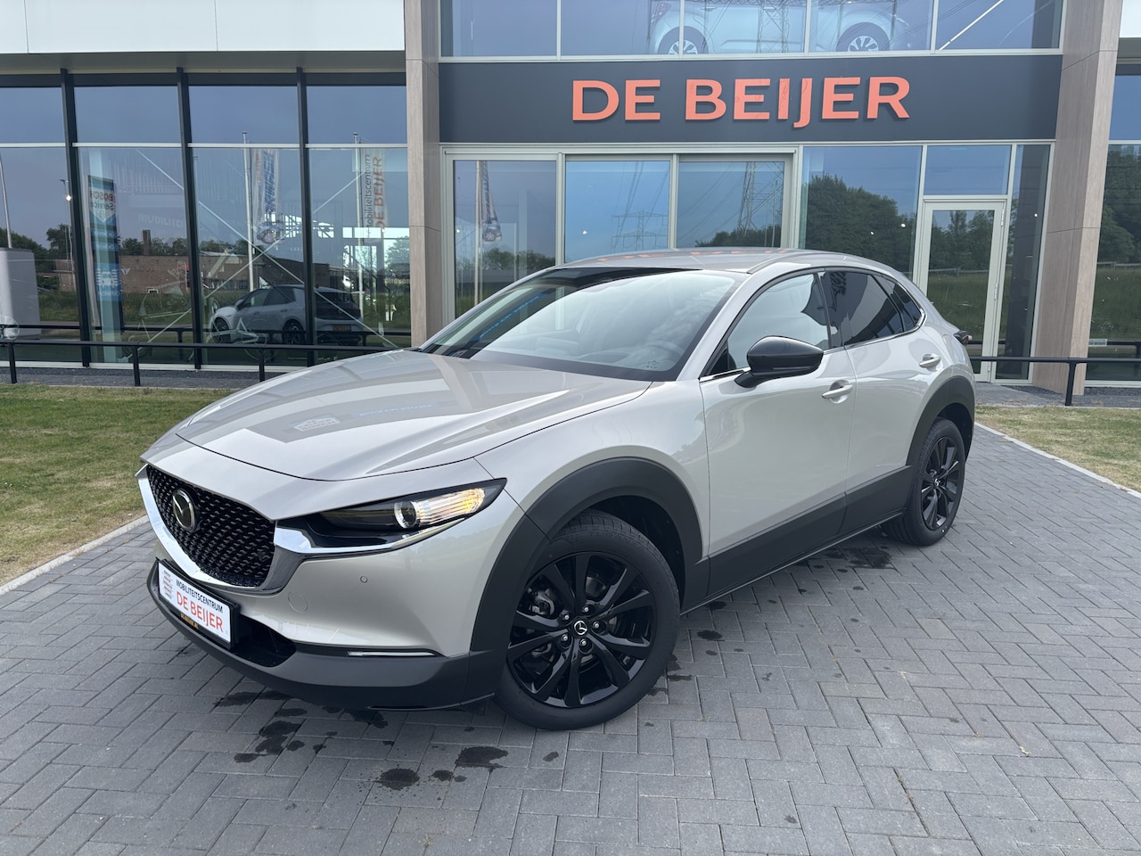 Mazda CX-30 - 2.5 e-SkyActiv-G M Hybrid Homura Navi I LED I Camera - AutoWereld.nl