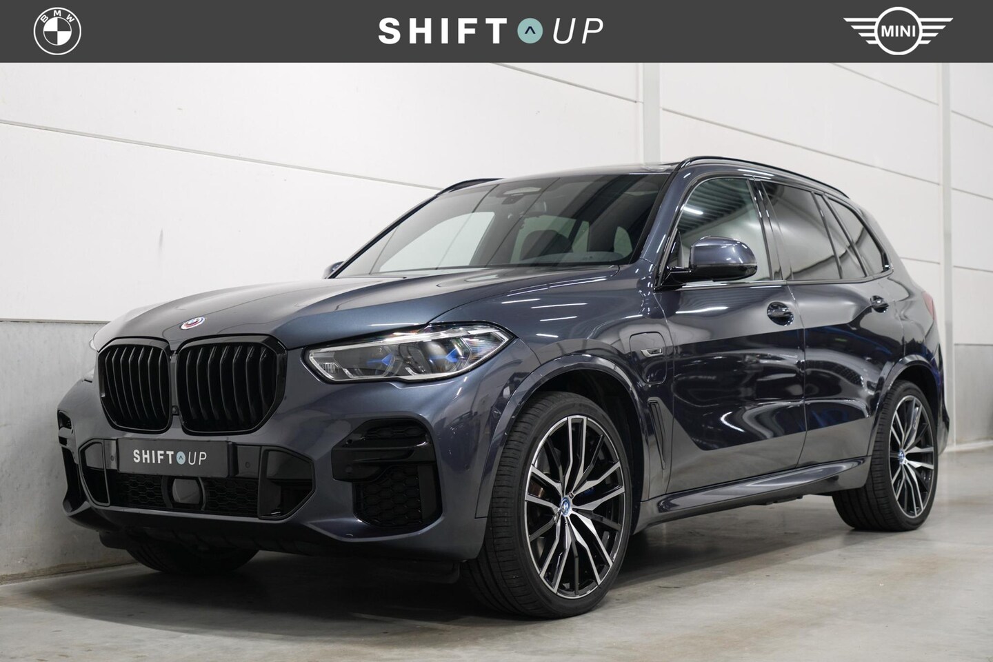 BMW X5 - xDrive45e M-Sport | Panoramadak | Harman Kardon | CoPilot | Elektr. Trekhaak - AutoWereld.nl
