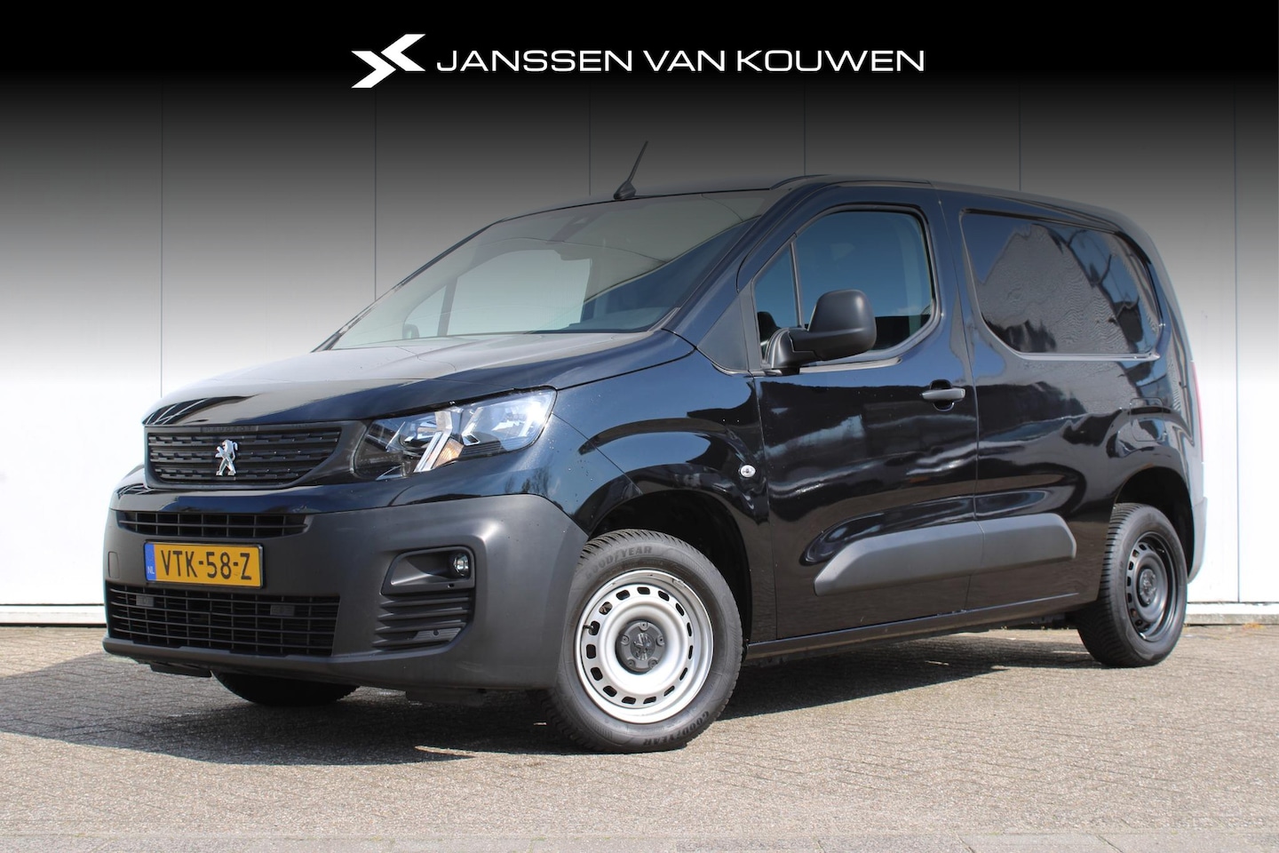 Peugeot Partner - 1.5 BlueHDi 100 pk L1 Navigatie / Parkeersensoren / Cruise-Control - AutoWereld.nl