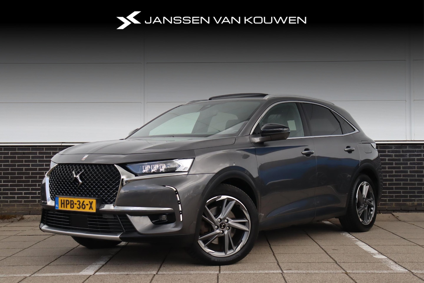 DS 7 Crossback - E-Tense Rivoli * PHEV * Panoramadak * Leder * Stoelverwarming * - AutoWereld.nl