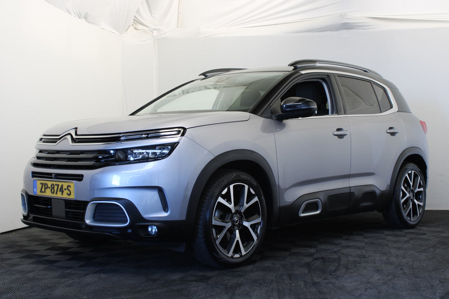 Citroën C5 Aircross - 1.6 PureTech Business Plus |Stoelverwarming|Navi|Camera| - AutoWereld.nl