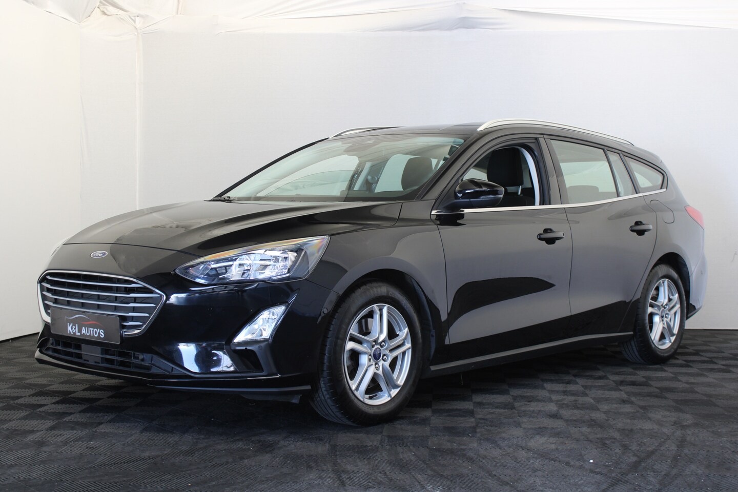 Ford Focus - 1.0 EcoBoost Hybrid Active |Stoel/stuur verwarming| - AutoWereld.nl