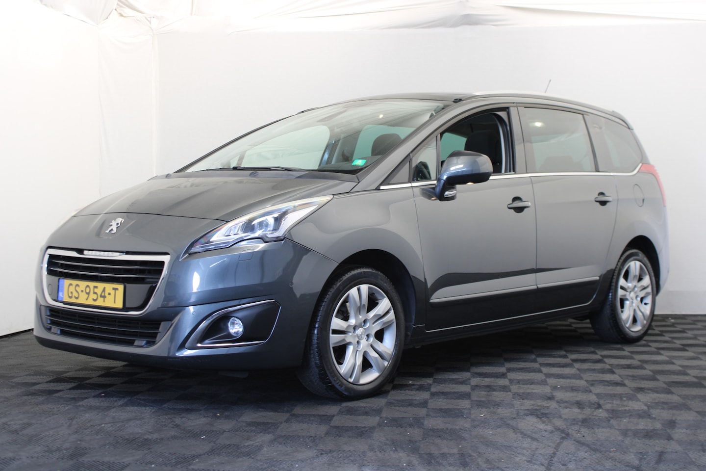 Peugeot 5008 - 1.6 THP Allure 5p. |Pano|Camera| - AutoWereld.nl