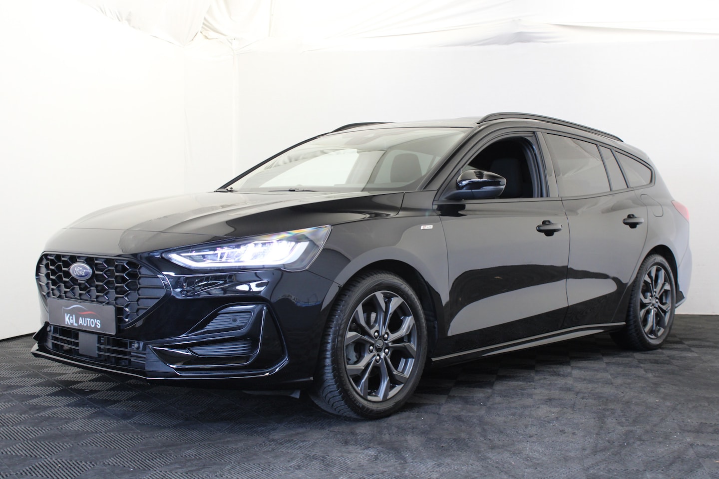 Ford Focus Wagon - 1.0 EcoBoost Hybrid ST Line 1.0 EcoBoost Hybrid ST Line - AutoWereld.nl