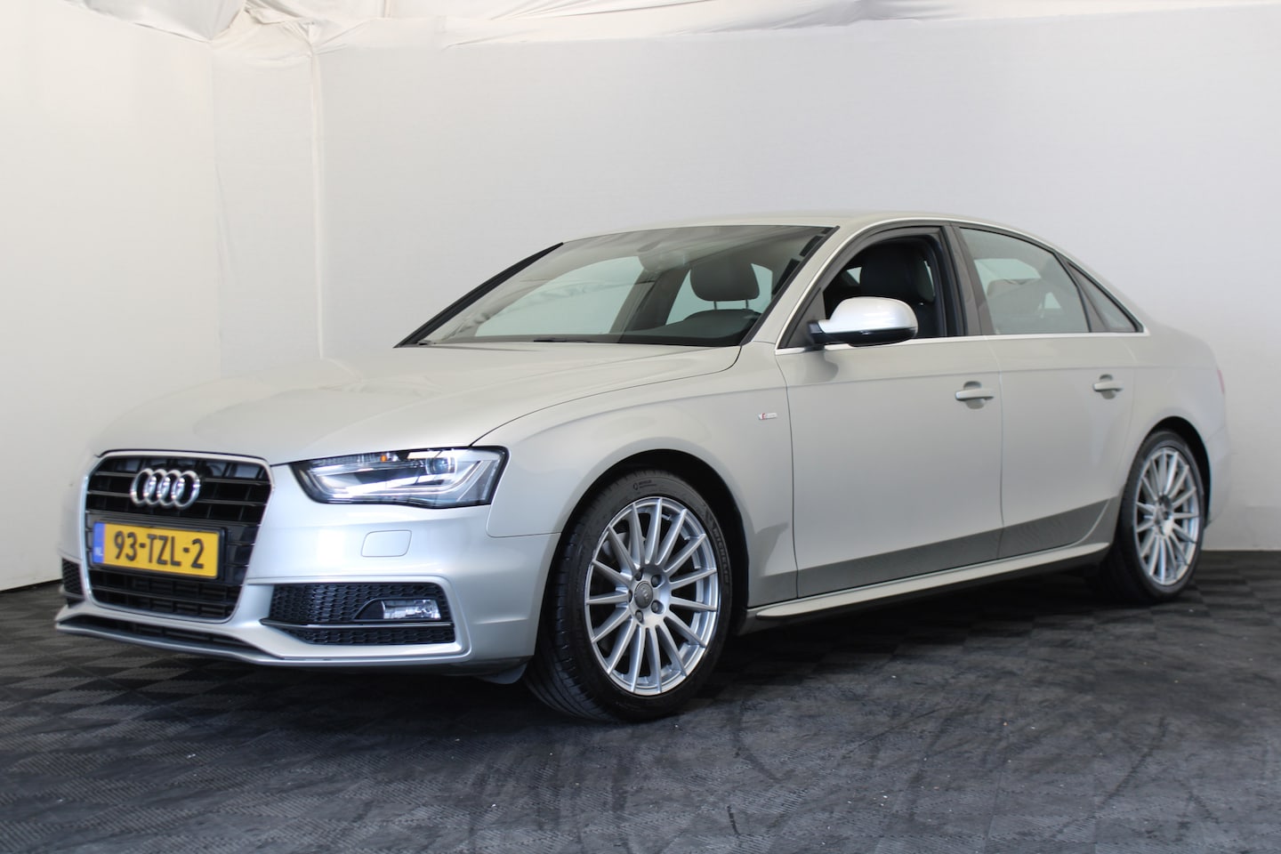 Audi A4 Limousine - 1.8 TFSI Pro Line S |3x S Line|NL Auto| - AutoWereld.nl
