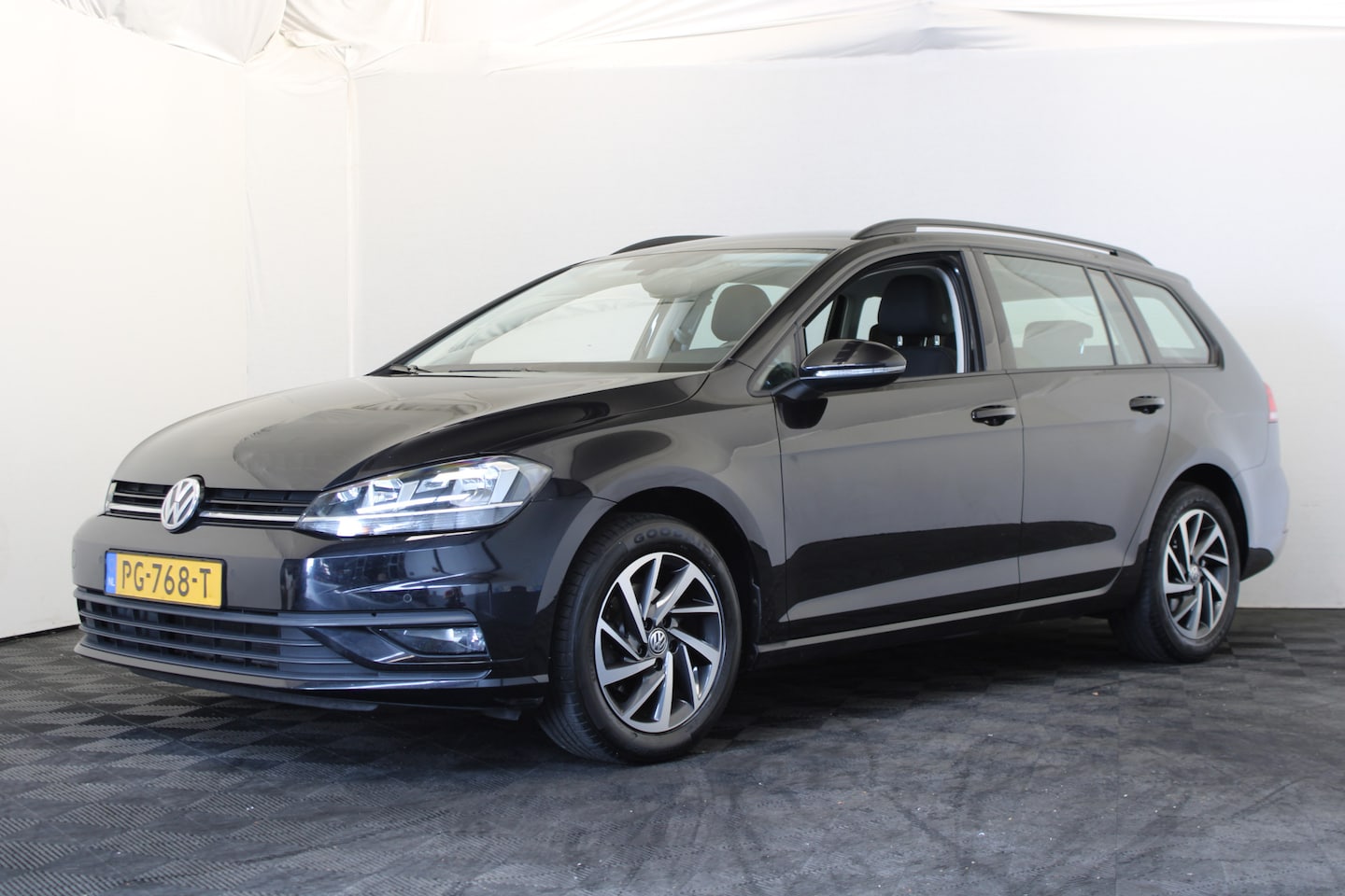 Volkswagen Golf Variant - 1.0 TSI Trendline |Navi|Carplay| - AutoWereld.nl