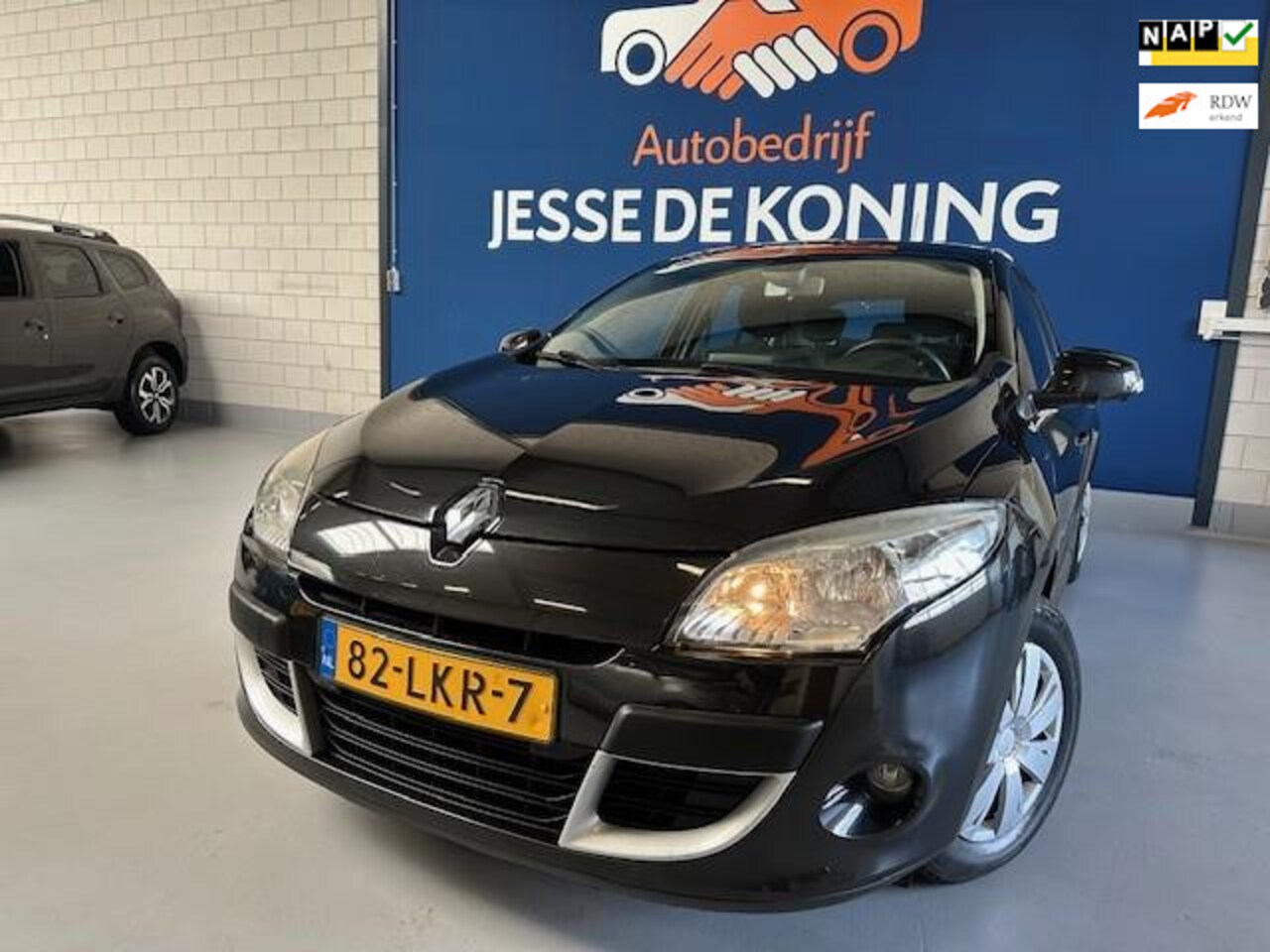 Renault Mégane - 1.6 Expression 1.6 Expression,bj.2010,kleur:grijs ! 5 deurs hatchback ! APK tot 02/2026 en NAP met 203950 - AutoWereld.nl