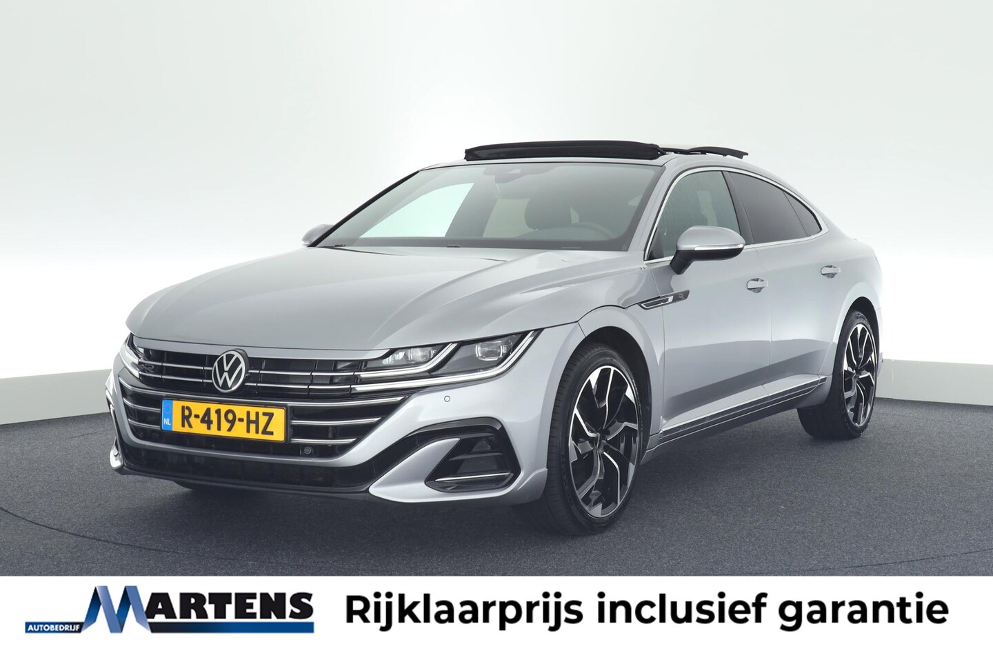 Volkswagen Arteon - 1.4 TSI 218pk eHybrid R-Line Business+ Camera Keyless Panoramadak Stoelverwarming Virtual - AutoWereld.nl