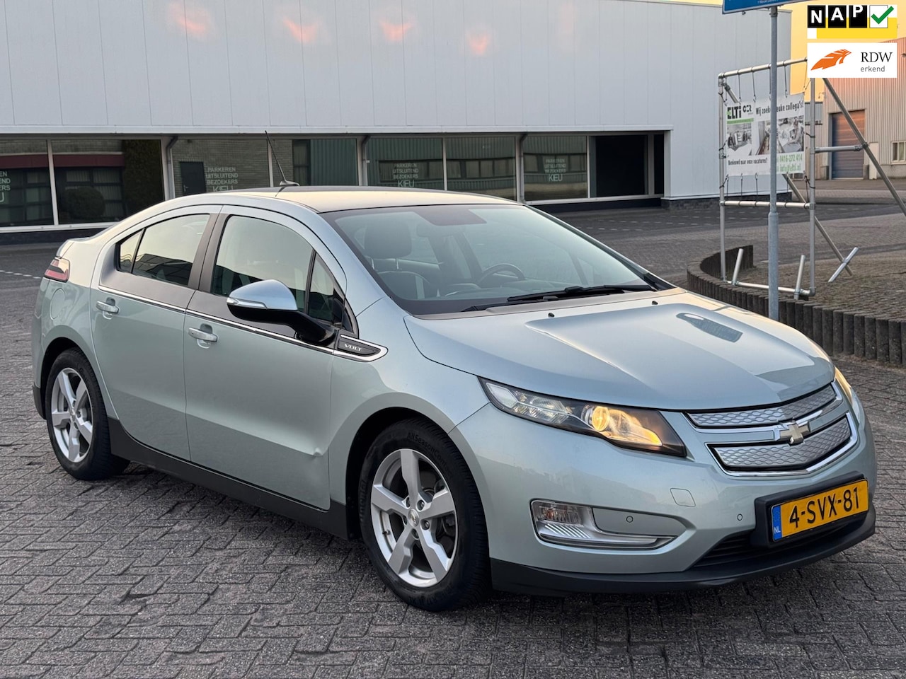 Chevrolet Volt - 1.4 LT Navi | Leder | Cruise | Camera | Keyless | BOSE - AutoWereld.nl