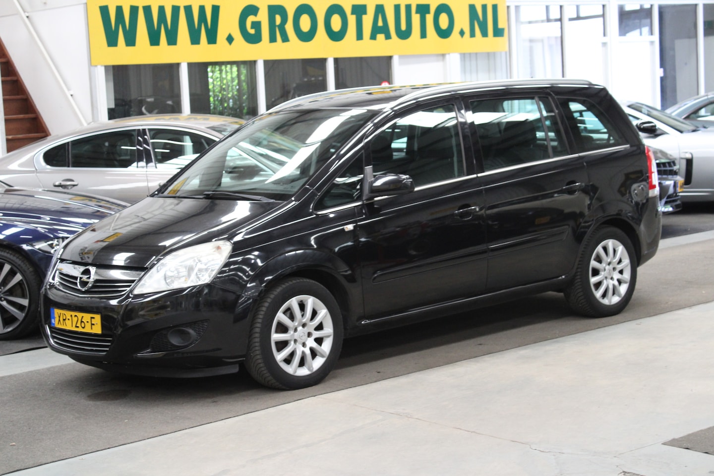 Opel Zafira - 1.8 Edition 7 Persoons, Airco, Trekhaak, Isofix, Stuurbekrachtiging - AutoWereld.nl