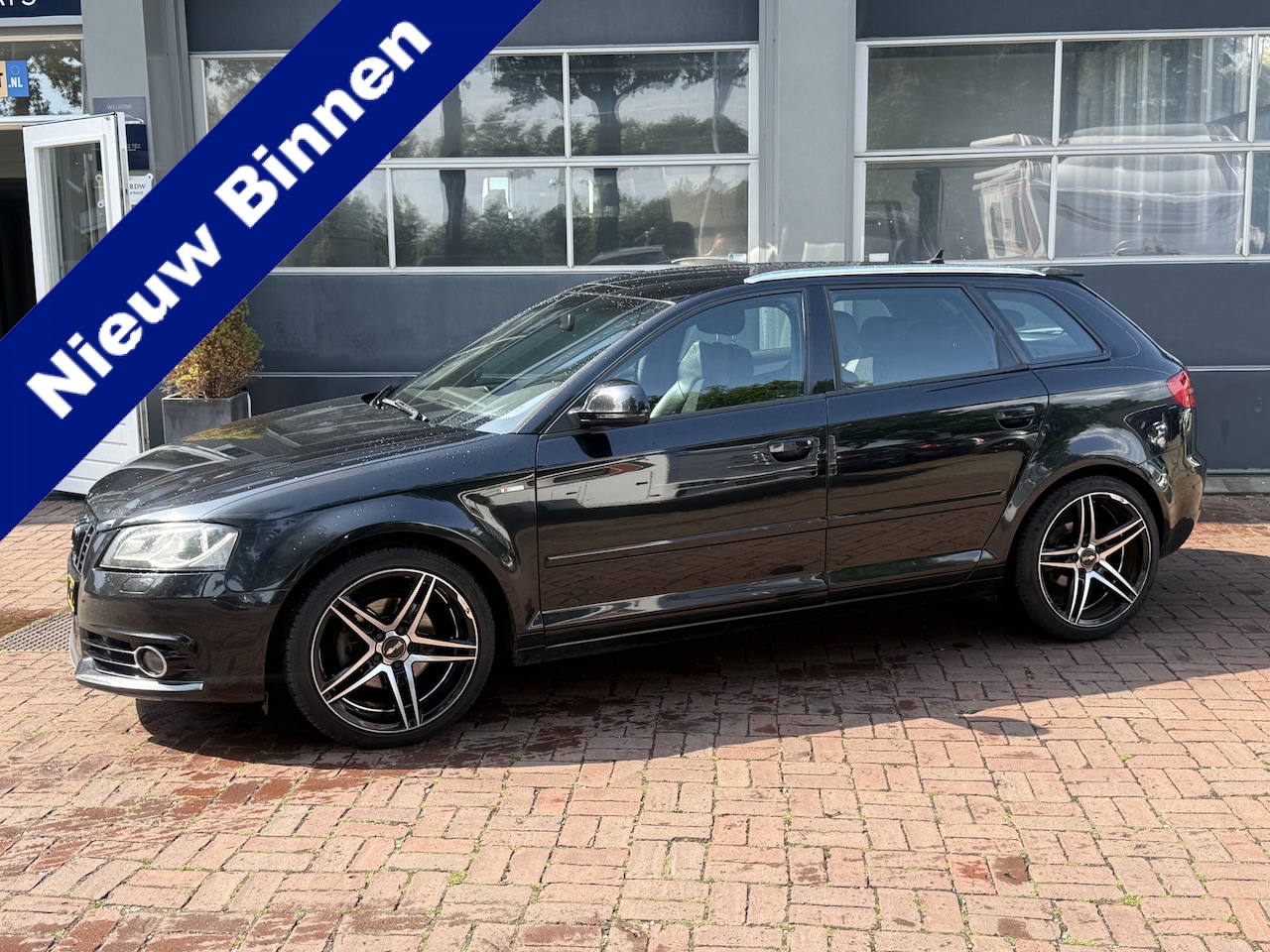 Audi A3 Sportback - 1.4 TFSI S-edition Navi,Cruise,18Inch,Leer 127pk Nu 3500,- - AutoWereld.nl
