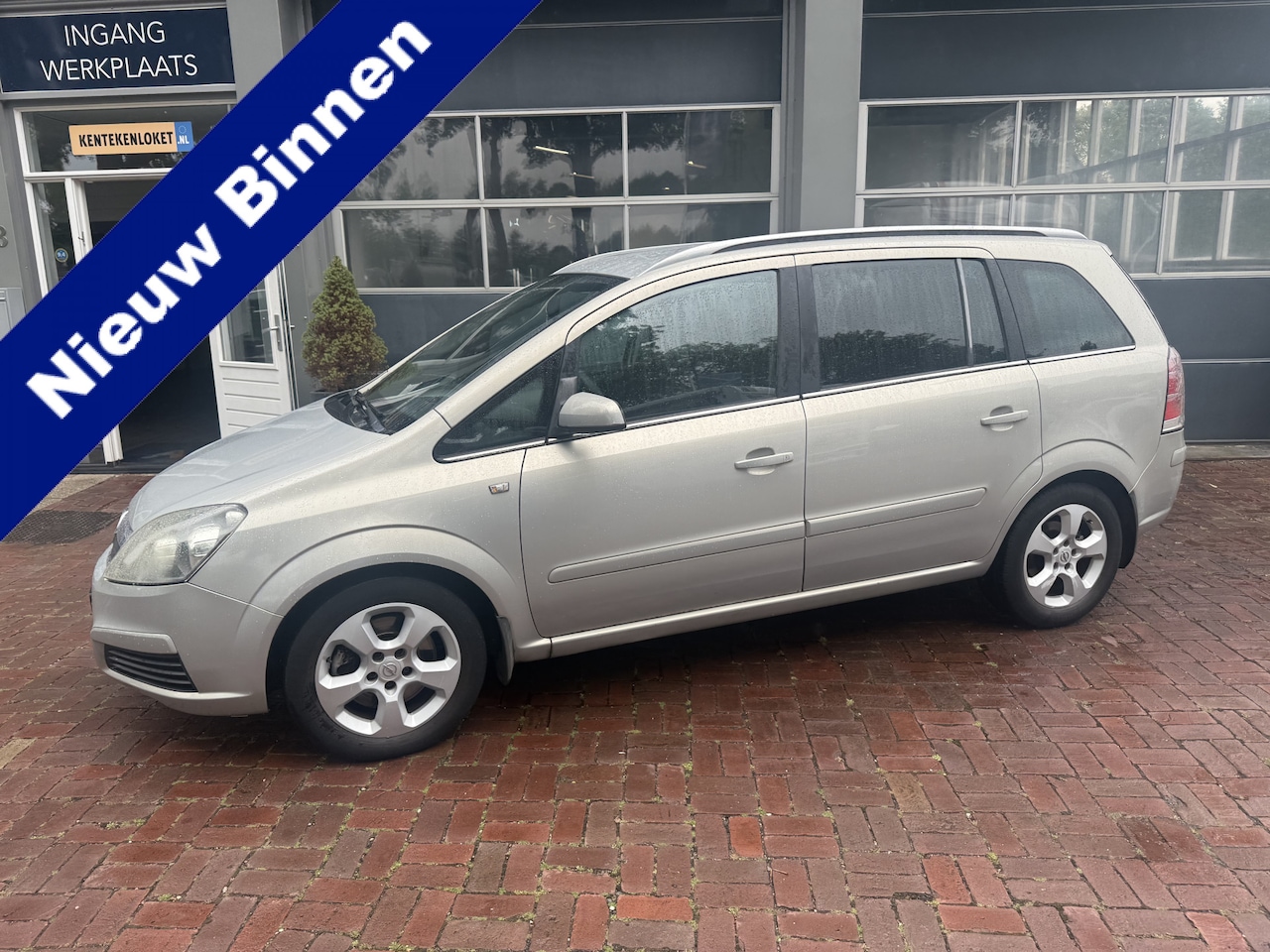 Opel Zafira - 2.2 Enjoy INRUIL KOOPJE Nu 799 - AutoWereld.nl