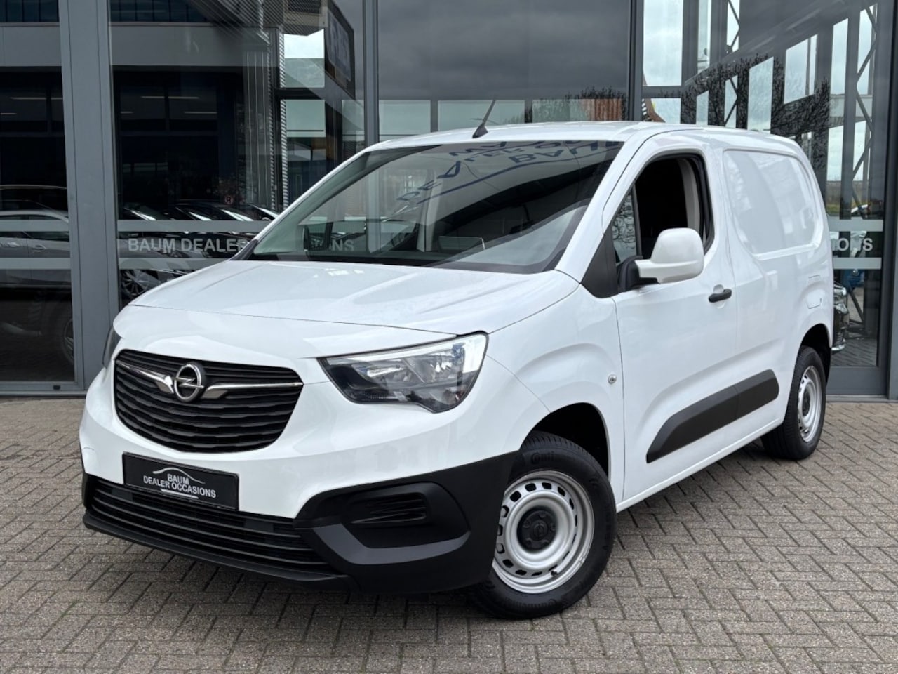Opel Combo - 1.5D L1H1 EDITION NAVI AIRCO CRUISE CONTROL - AutoWereld.nl