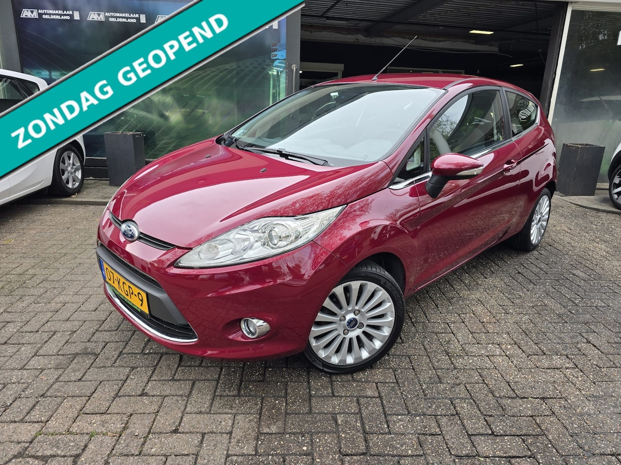 Ford Fiesta - 1.25 Titanium | 2E EIGENAAR | NW APK | 12MND GARANTIE | AIRCO | LMV | LAGE KM | NL AUTO | - AutoWereld.nl