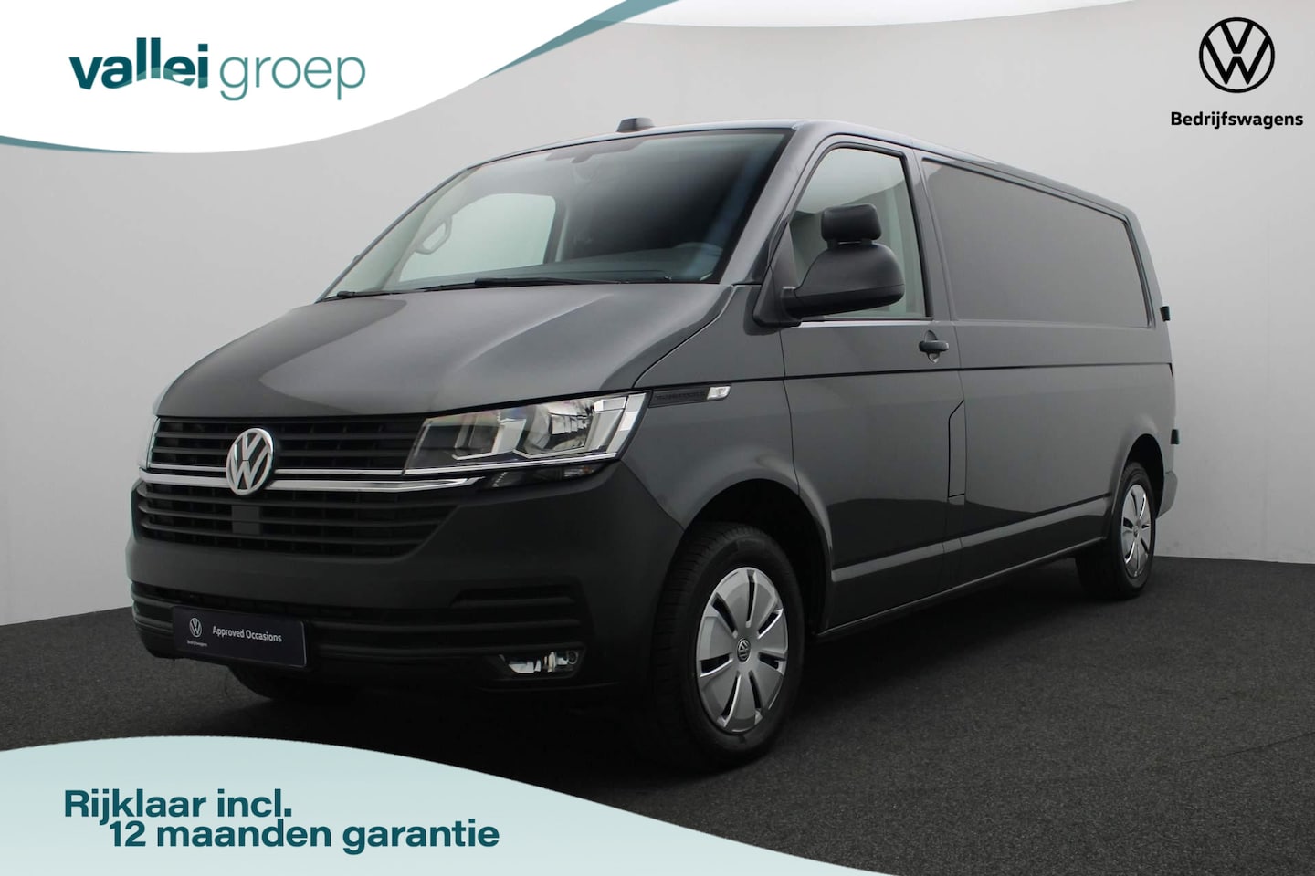 Volkswagen Transporter - 2.0 TDI 110PK L2H1 28 Comfortline | 3-zits | Parkeersensoren achter | Apple Carplay / Andr - AutoWereld.nl