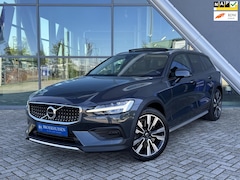Volvo V60 Cross Country - 2.0 T5 AWD Pro Polstar Getuned 310pk Panoramadak / Harmon Kardon / Camera / HU Display