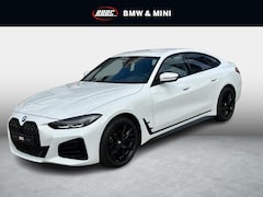 BMW 4-serie Gran Coupé - 420i High Executive M-Sport | Live cockpit | 1e eig | Camera