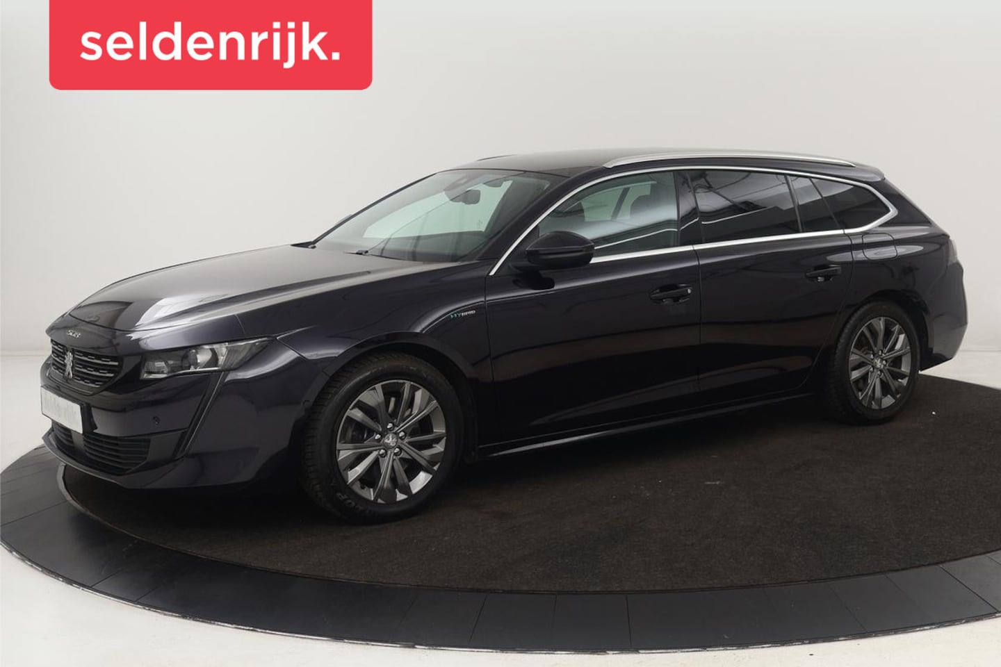 Peugeot 508 - 1.6 HYbrid Allure | Stoelverwarming | Carplay | Camera | Trekhaak | Navigatie | Climate co - AutoWereld.nl