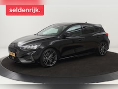 Ford Focus - 2.3 EcoBoost ST-3 | Stoel & stuurverwarming | B&O Sound | Recaro Sportstoelen | Carplay |
