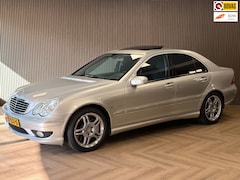 Mercedes-Benz C-klasse - AMG 32 C32 AUT. SCHUIFDAK LEDER APPLE CARPLAY STOELVERWARMING AIRCO CRUISE