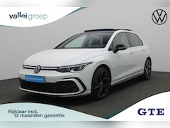 Volkswagen Golf - 1.4 245 pk DSG eHybrid GTE | Panoramadak | IQ Light | Achteruitrijcamera | Stoelverwarming