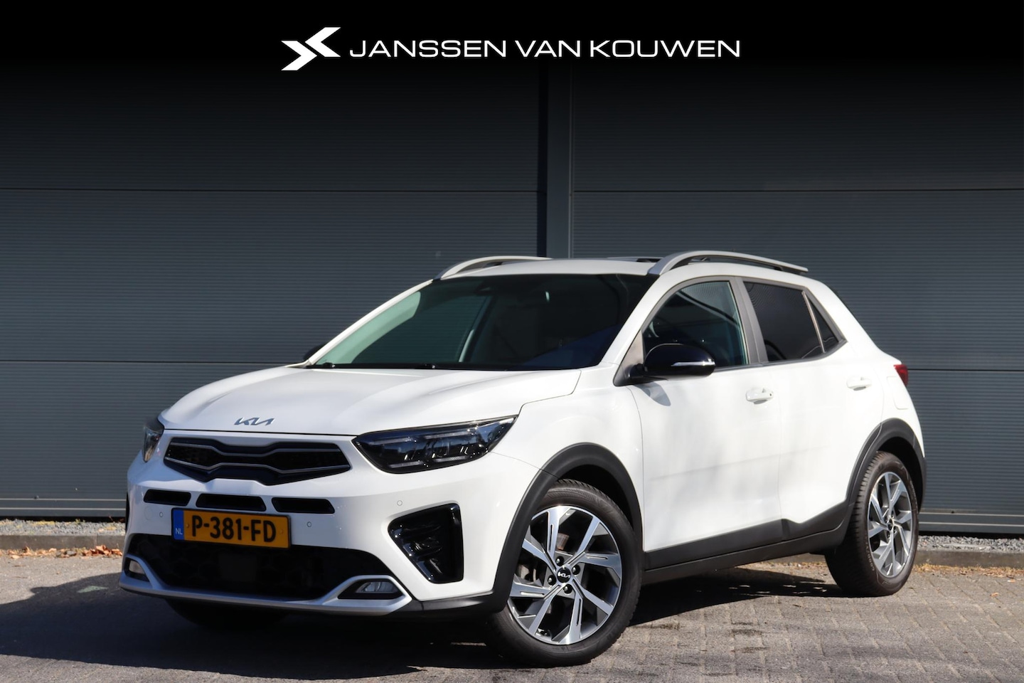 Kia Stonic - 1.0 T-GDi MHEV GT-PlusLine / Stoel-Stuurverwarming / Carplay / Keyless / Schuifdak - AutoWereld.nl