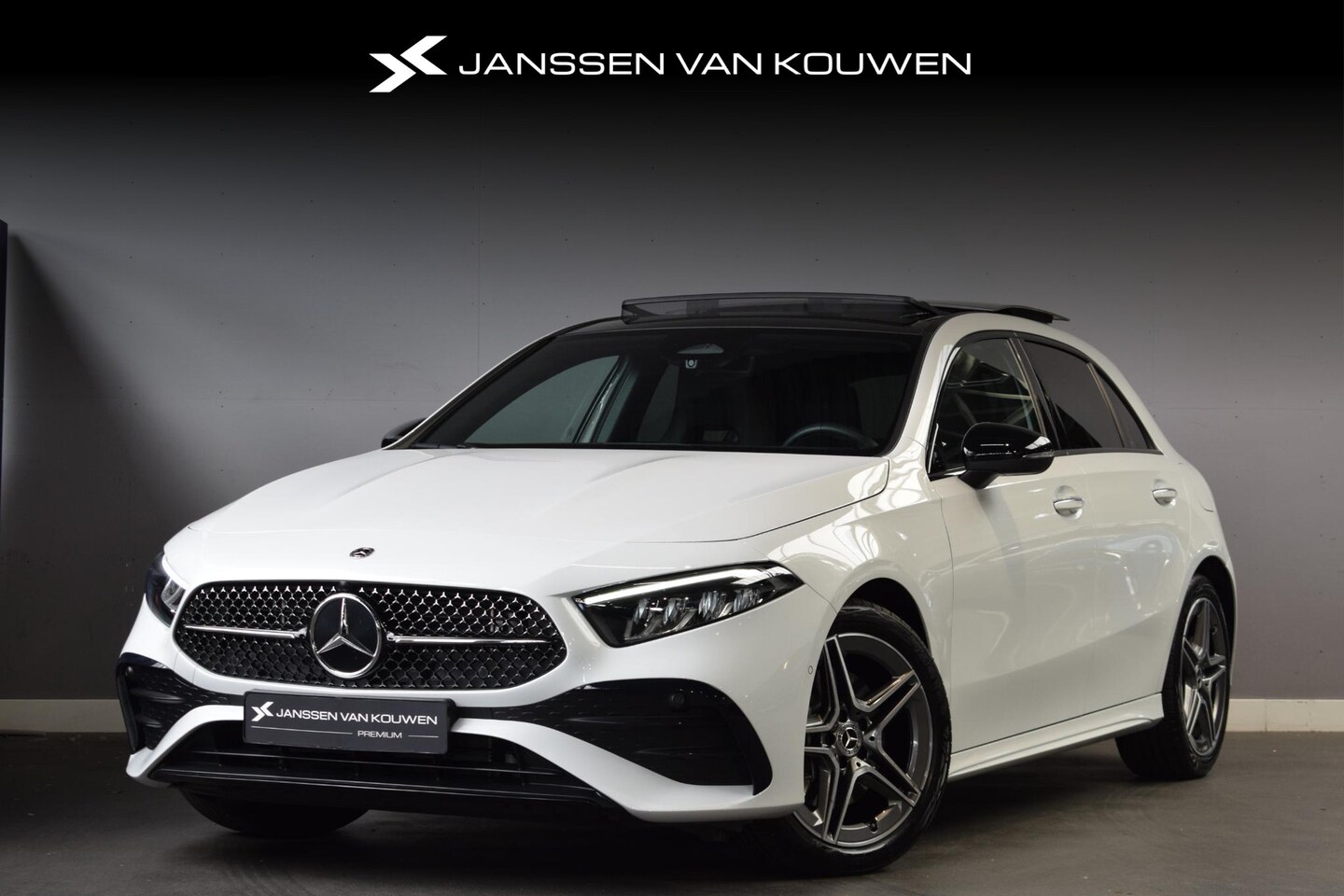 Mercedes-Benz A-klasse - 250 e Star Edition AMG Line Facelift Panoramadak Stoelverwarming Widescreen - AutoWereld.nl
