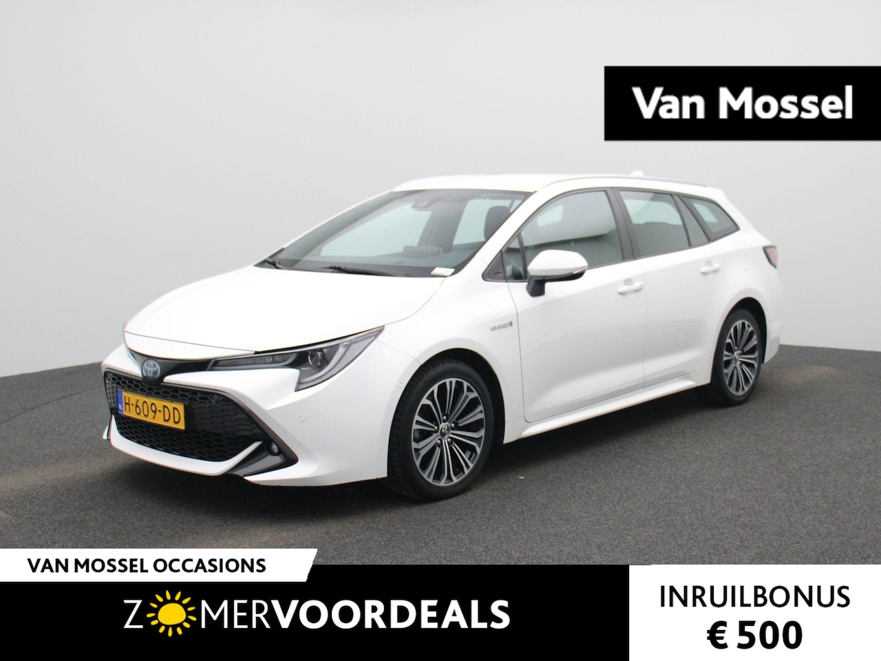 Toyota Corolla Touring Sports - 1.8 Hybrid Business Intro | Climate Control | Achteruitrijcamera | Navigatie | Lichtmetale - AutoWereld.nl