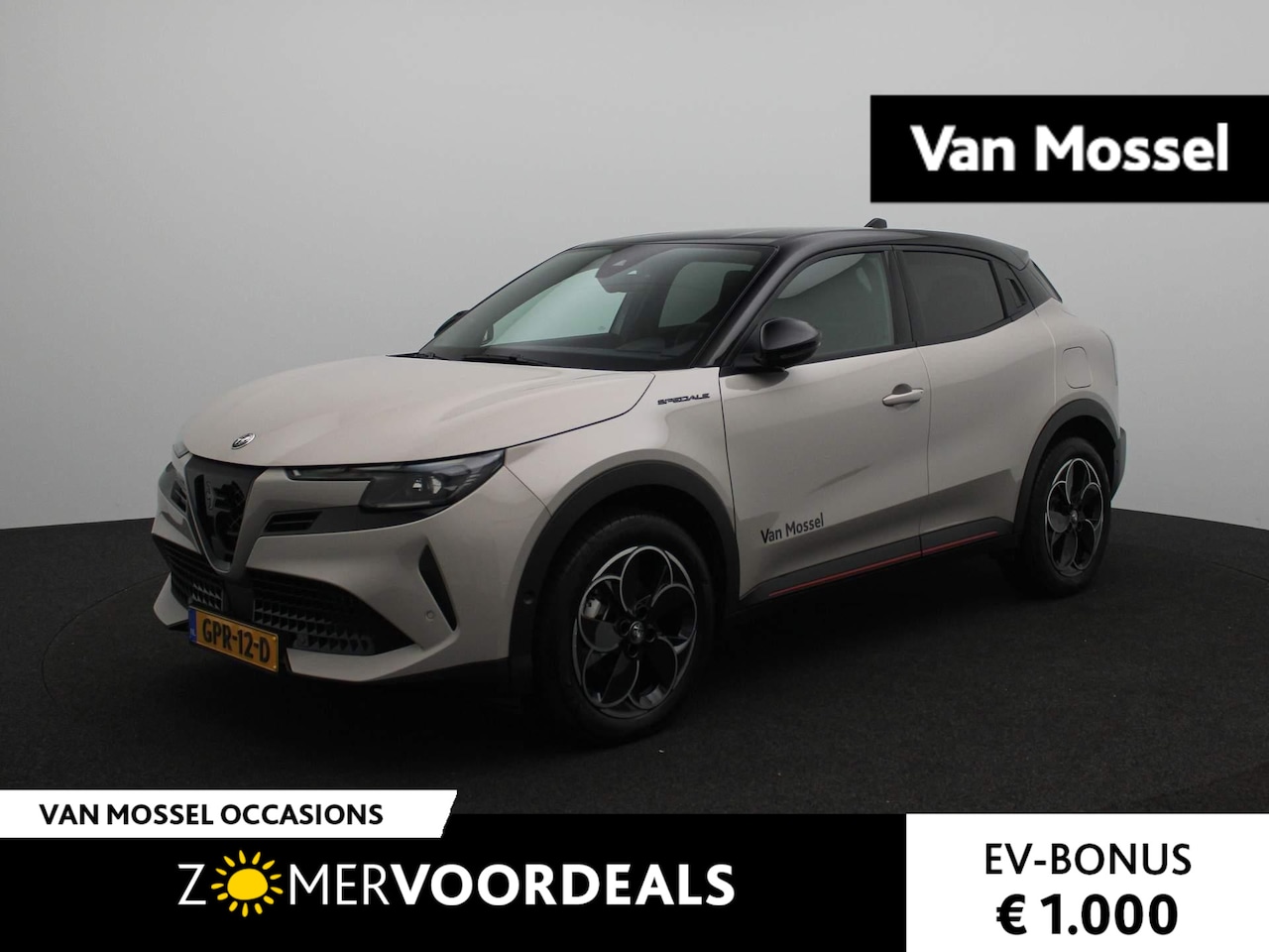 Alfa Romeo Junior - Elettrica Speciale 54 kWh | Sabelt stoelen | Apple & Android Carplay | Matrix led verlicht - AutoWereld.nl