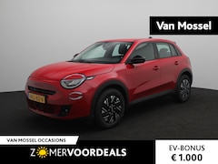 Fiat 600e - RED 54 kWh | Carplay | Parkeersensoren | Ruime Auto |