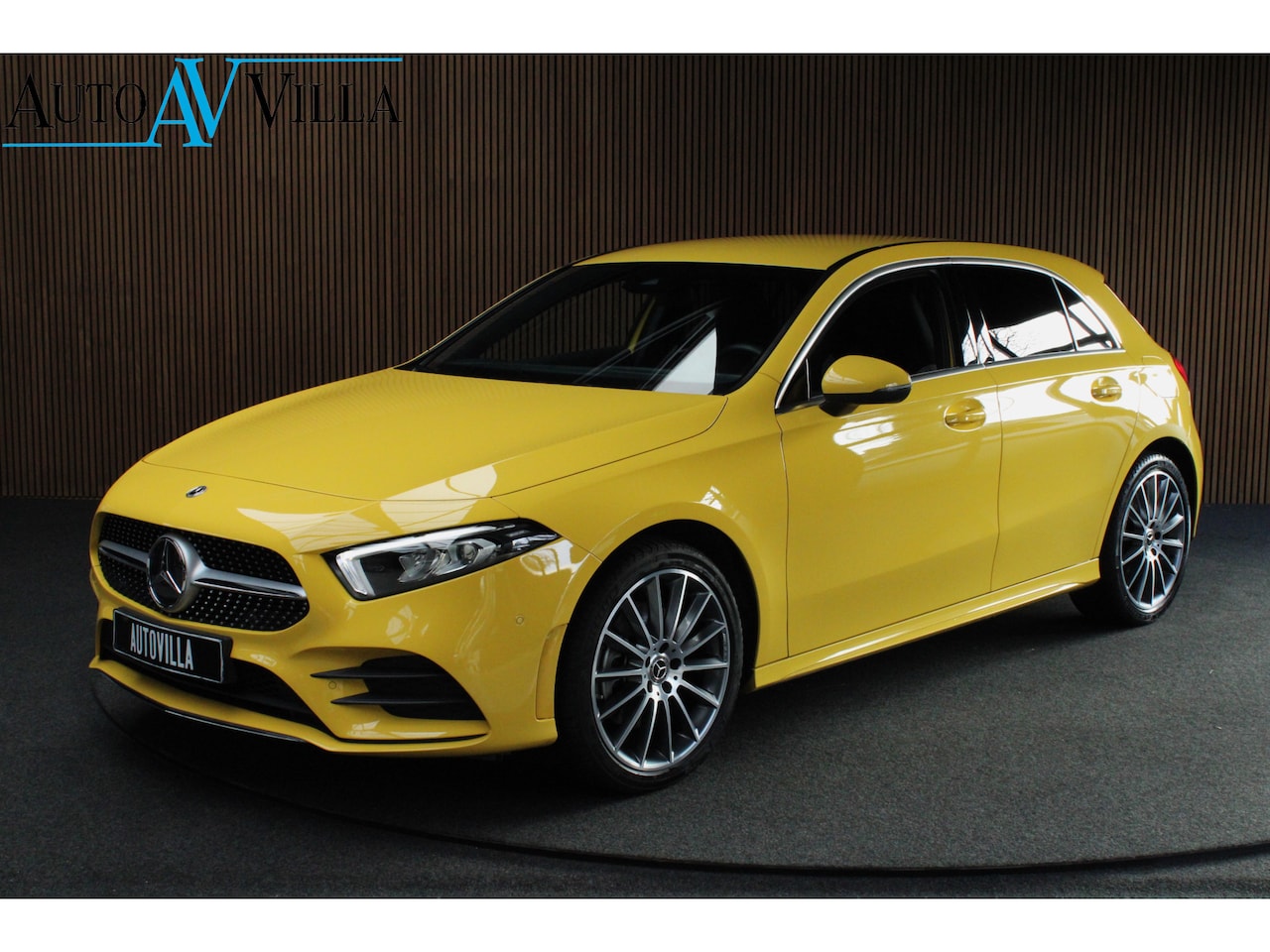 Mercedes-Benz A-klasse - 250e AMG Line Leer Navi PTS LM velgen EQ BTW auto! - AutoWereld.nl