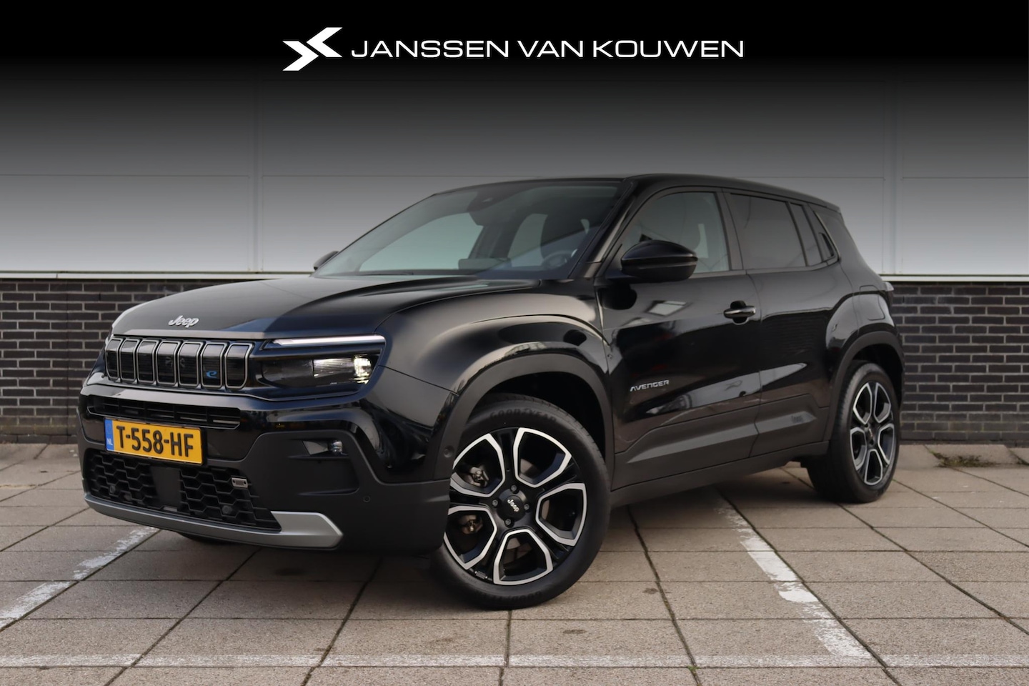 Jeep Avenger - 1st Edition 54 kWh * Navigatie * Stoelverwarming * draadloos Apple Carplay & Android Auto - AutoWereld.nl