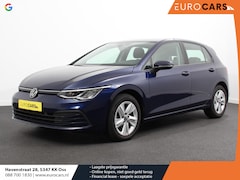 Volkswagen Golf - 1.0 eTSI Life Business Climate control Cruise control adaptive Navigatie LED Parkeersensor