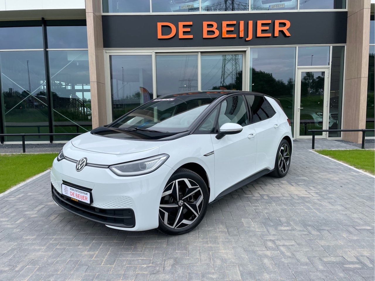 Volkswagen ID.3 - Pro 58 kWh 204pk Luxe uitvoering - AutoWereld.nl