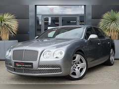 Bentley Flying Spur - 6.0 W12 626pk Panoramdak/ Navigatie/ CruiseControl