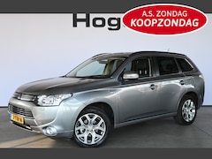 Mitsubishi Outlander - 2.0 PHEV Executive Edition Automaat Clima Navigatie Trekhaak Rijklaarprijs Inruil Mogelijk