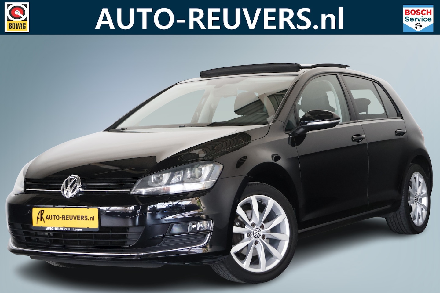 Volkswagen Golf - 1.4 TSI Highline / Opendak / Bi-Xenon / Navi / Afn trekhaak - AutoWereld.nl