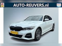 BMW 3-serie - 330e M-Sport / Opendak / Adaptive Cruise / CarPlay / LED