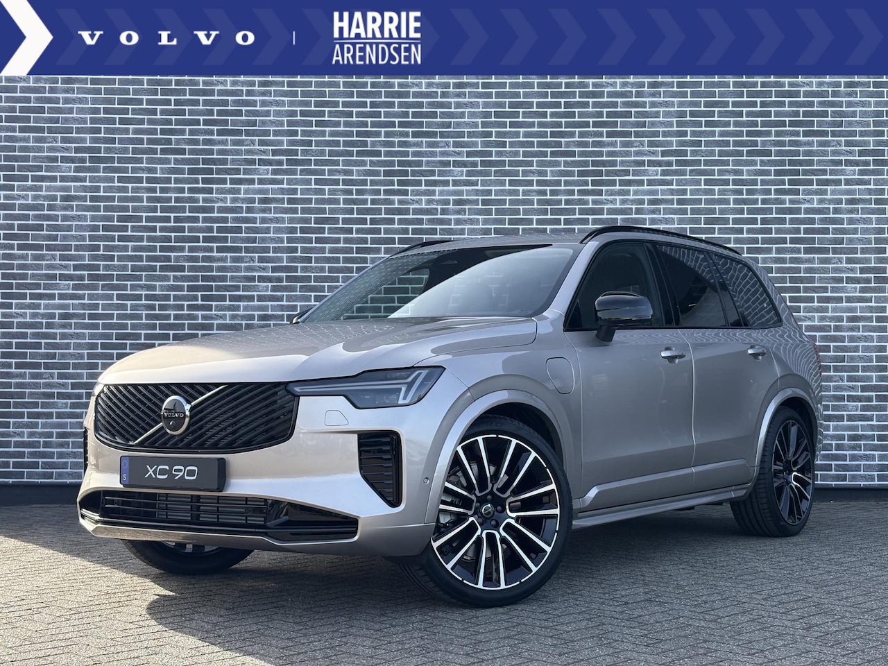 Volvo XC90 - 2.0 T8 Plug-in hybrid AWD Ultra Dark | Nieuw model | Actieve Luchtvering | Bowers en Wilki - AutoWereld.nl