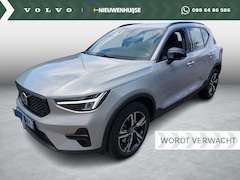 Volvo XC40 - 2.0 B3 Plus Dark | Stoel + Stuur verwarming | Memory | Keyless entry | Navigatie |