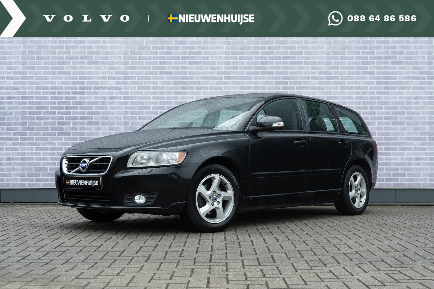 Volvo V50 - 2.0 Limited Edition | Leder | Verw. voorstoelen | RTI navigatie - AutoWereld.nl