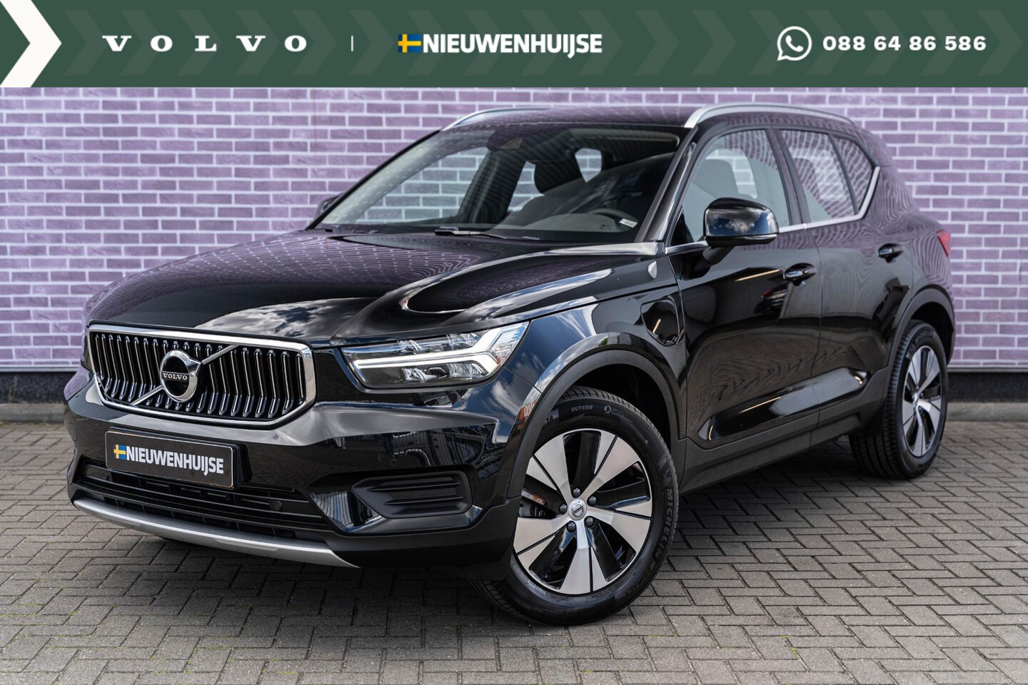 Volvo XC40 - T4 Recharge Inscription Expression Trekhaak | Camera | Stoel-/stuurverwarming | Parkeersen - AutoWereld.nl