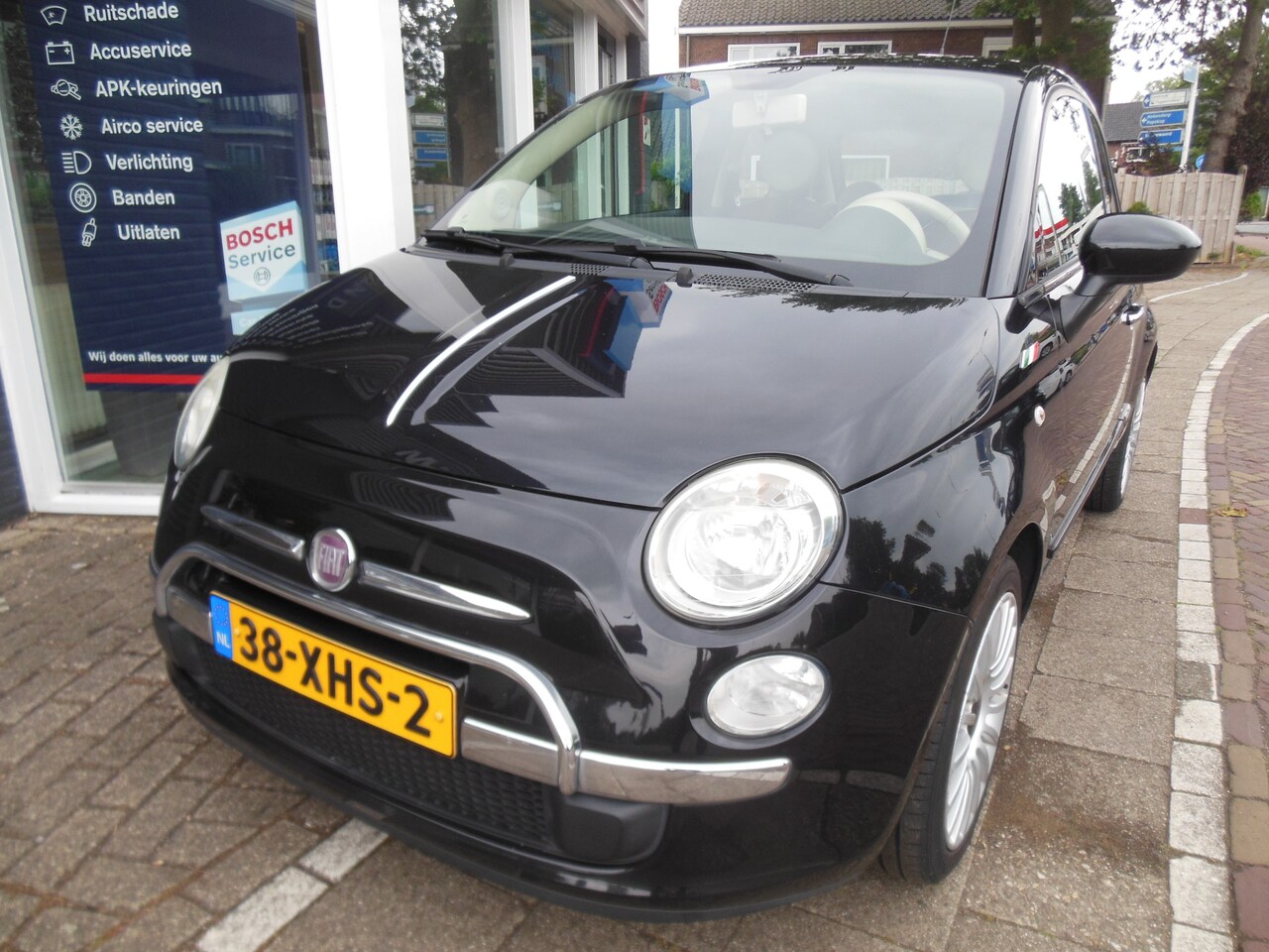 Fiat 500 - 0.9 TwinAir Lounge 6 maanden Bovag garantie leer pano dak - AutoWereld.nl