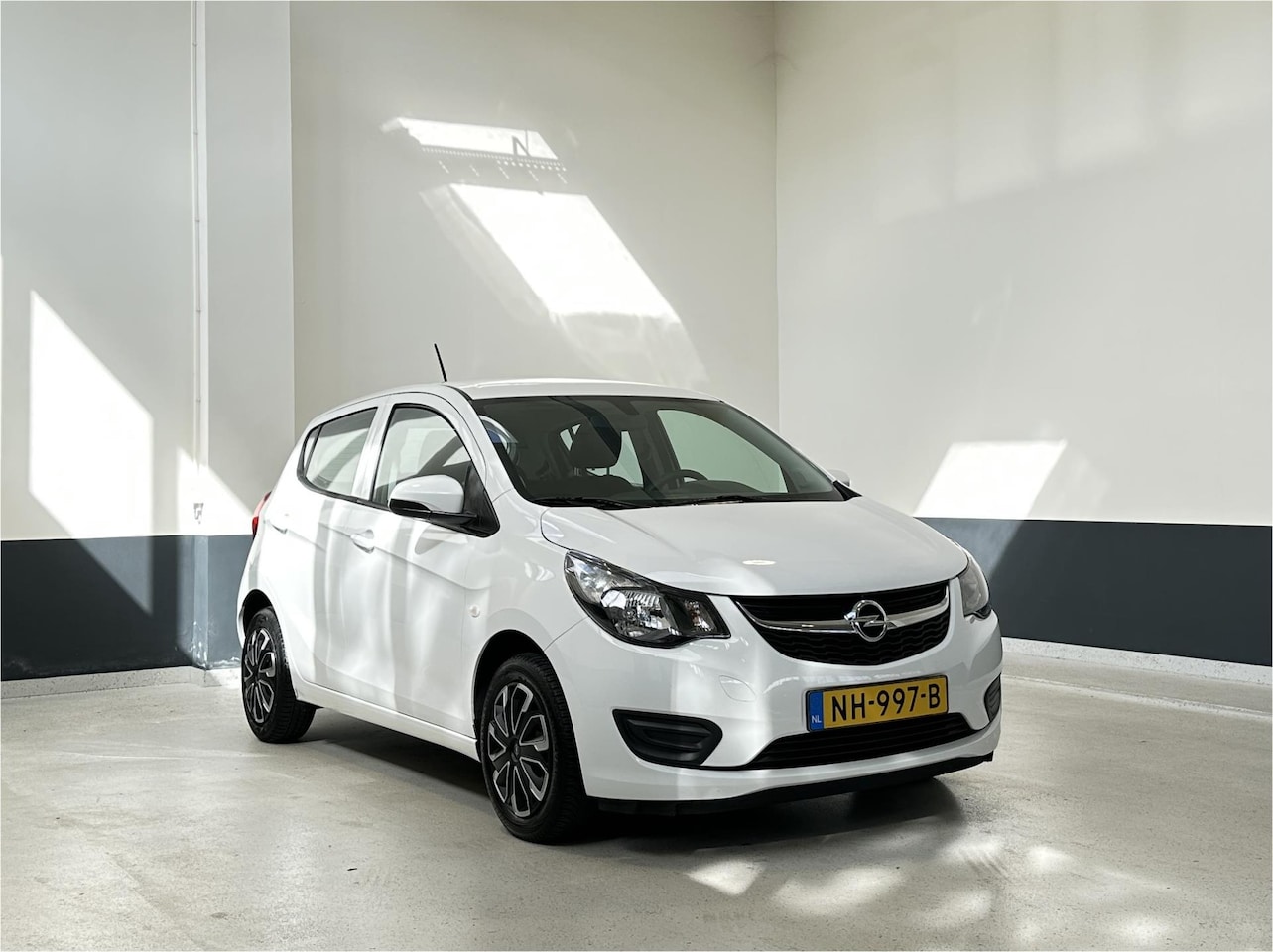 Opel Karl - 1.0 ecoFLEX Edition | NL |Airco | Cruise | CV | NL - AutoWereld.nl