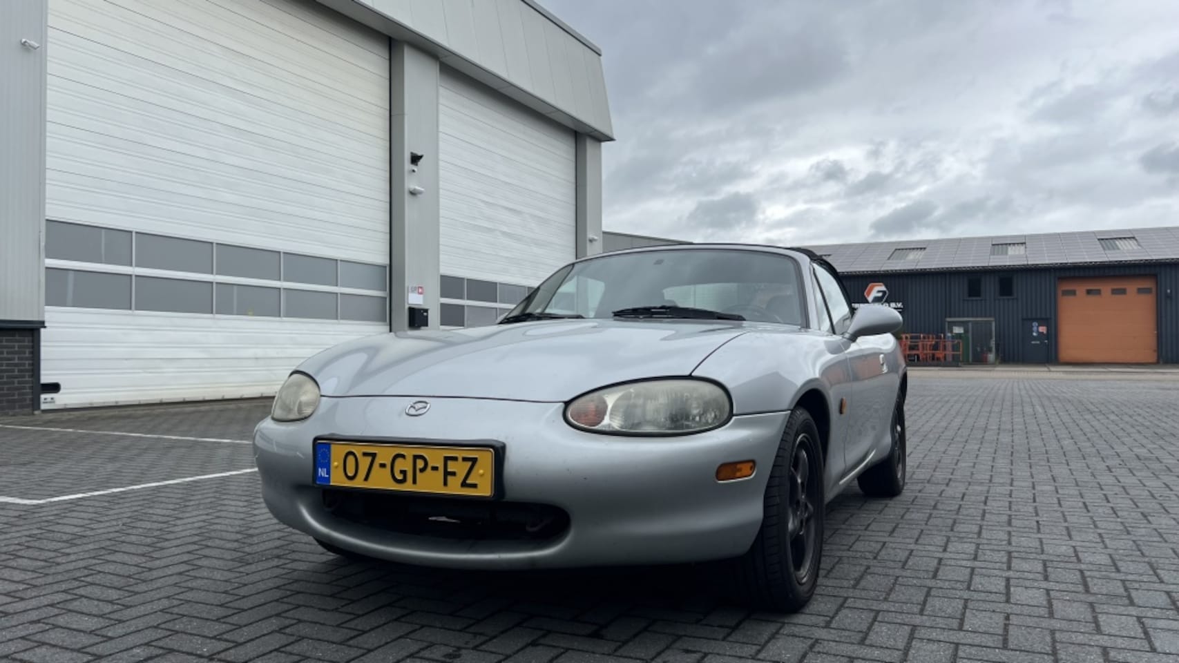 Mazda MX-5 - 1.6i 1.6i - AutoWereld.nl