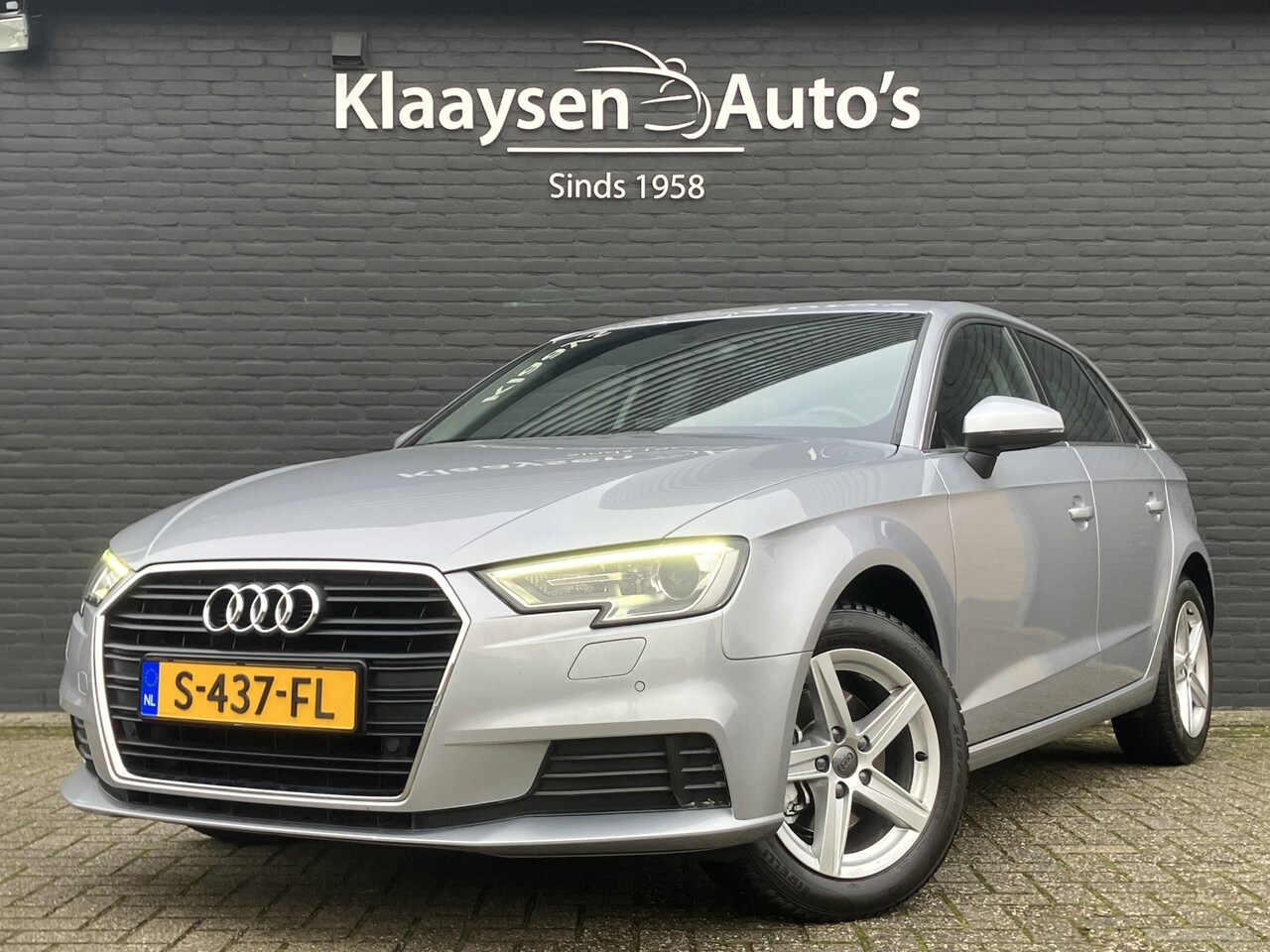 Audi A3 Sportback - 30 TFSI Design Pro Line Plus AUT. | navigatie | climate control | parkeersensoren | cruise - AutoWereld.nl