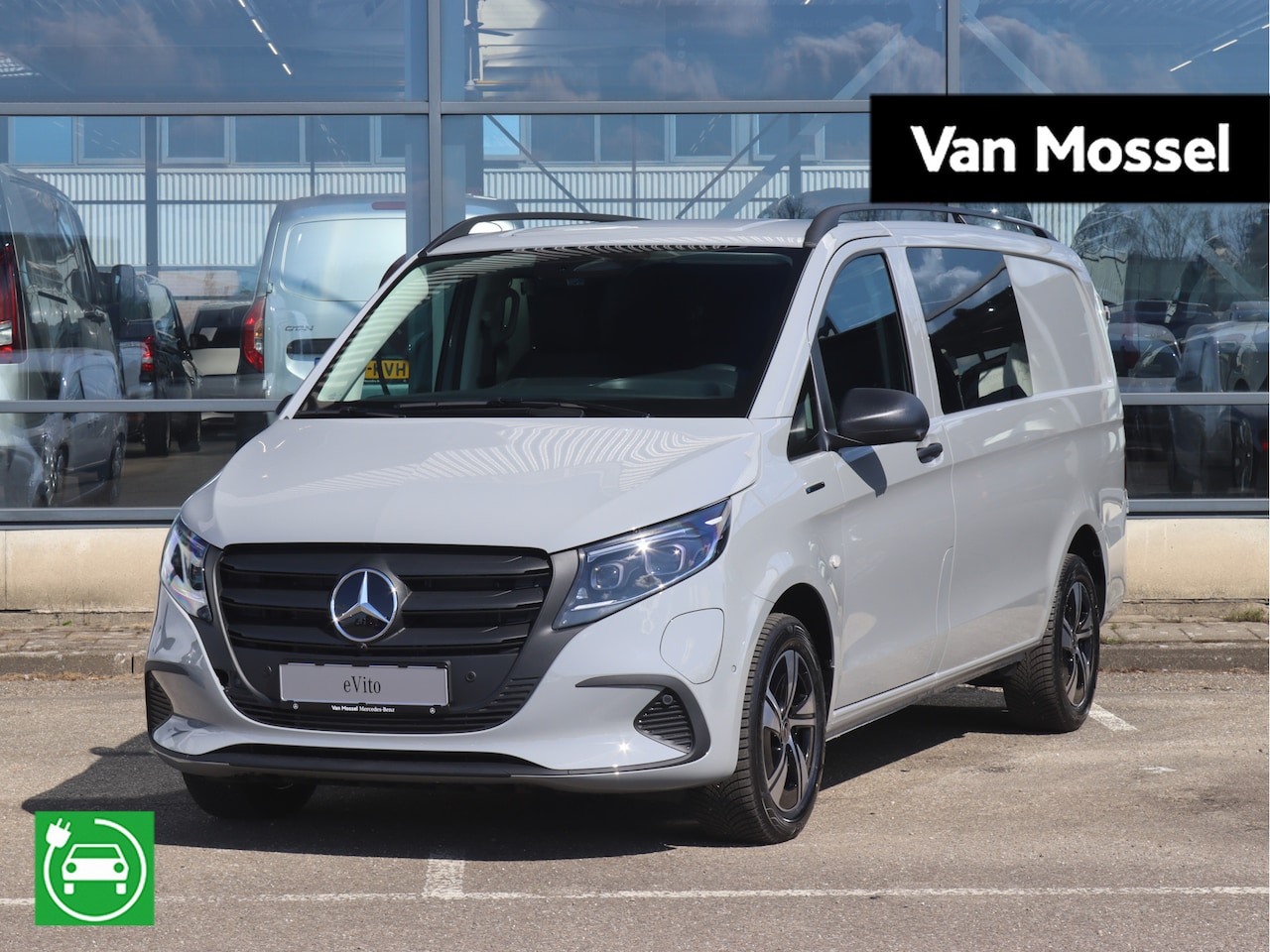 Mercedes-Benz eVito - Dubbel Cabine Lang 66 kWh - AutoWereld.nl