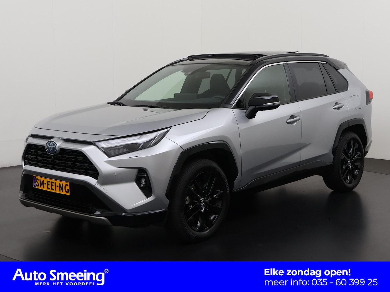 Toyota RAV4 - 2.5 Hybrid Bi-Tone | Panoramadak | Zondag Open! - AutoWereld.nl