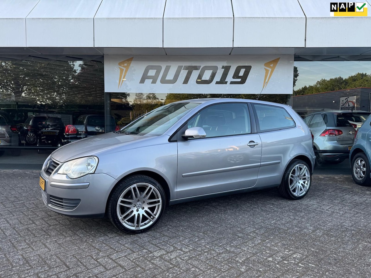 Volkswagen Polo - 1.4-16V Optive 1.4-16V Optive - AutoWereld.nl